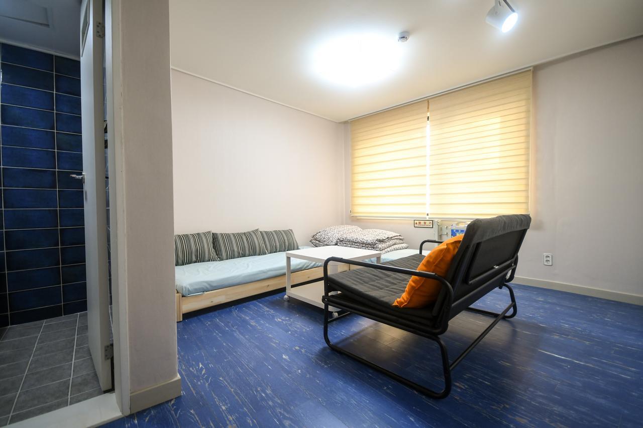 Bluehum Guest House Інчхон Екстер'єр фото