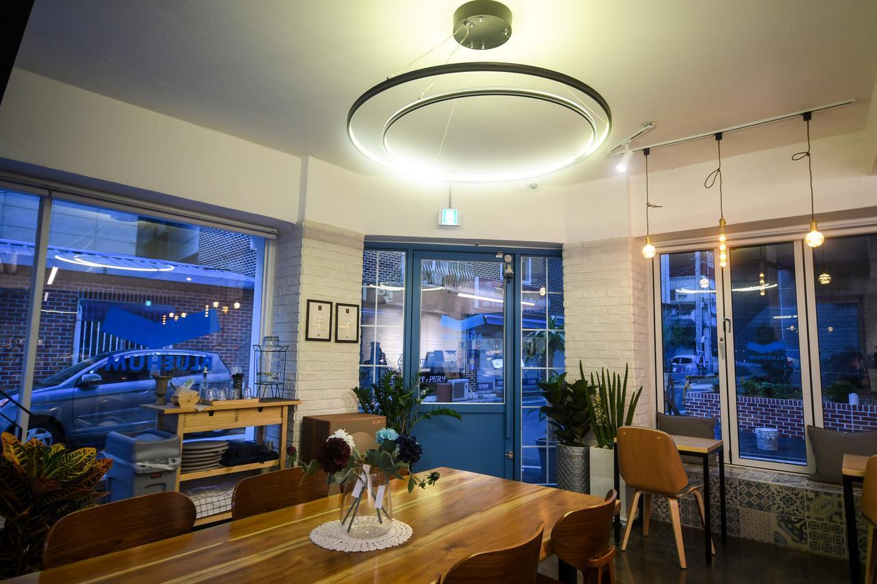 Bluehum Guest House Інчхон Екстер'єр фото
